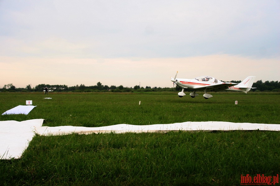 IV Midzynarodowy Rajd po Lotniskach Warmii i Mazur - przystanek Elblg, 08.06.2012r., fot. 4