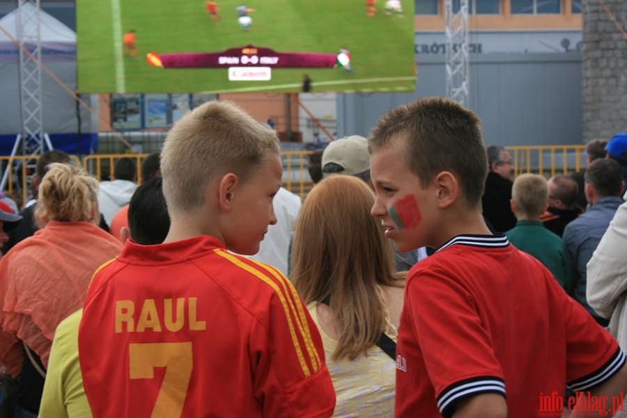 Trzeci dzie Euro 2012 w Elblskiej Strefie Kibica , fot. 12