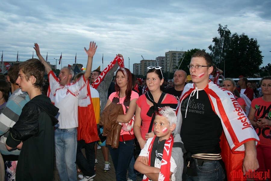 Mecz Polska-Czechy w Elbląskiej Stefie Kibica (16.06.2012), fot. 33