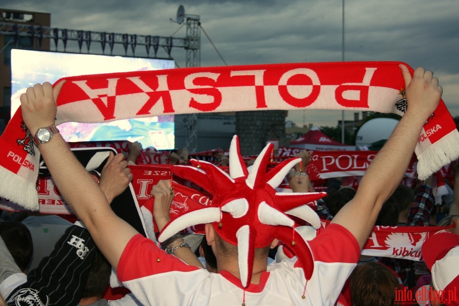 Mecz Polska-Czechy w Elbląskiej Stefie Kibica (16.06.2012), fot. 35