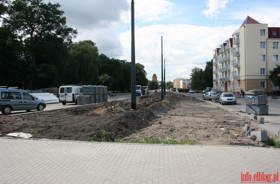 Skrzyowanie 12 Lutego/Grota-Roweckiego/Armii Krajowej - sierpie 2012, fot. 8