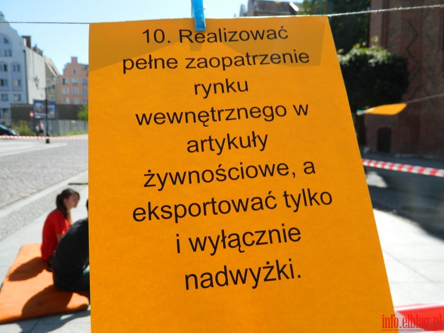 Strajk okupacyjny przed Ratuszem Staromiejskim, fot. 24