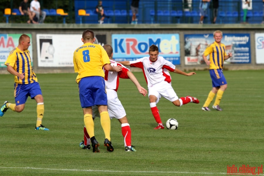 III liga: Olimpia 2004 Elbląg - Dąb Dąbrowa Białostocka 2:1, fot. 4