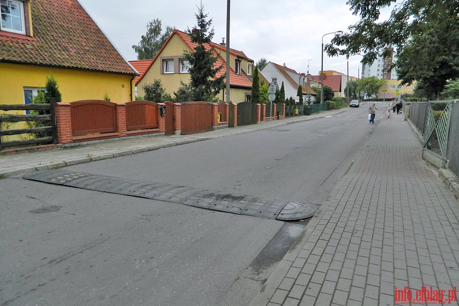 Próg zwalniający (ul. Węgrowska), fot. 7