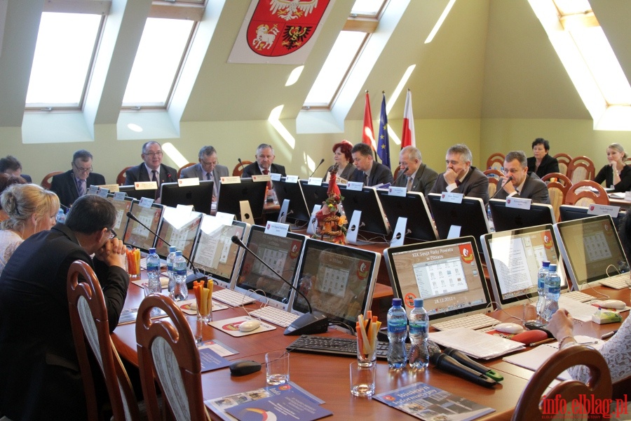 XIX Sesja Rady Powiatu w Elblgu, fot. 1