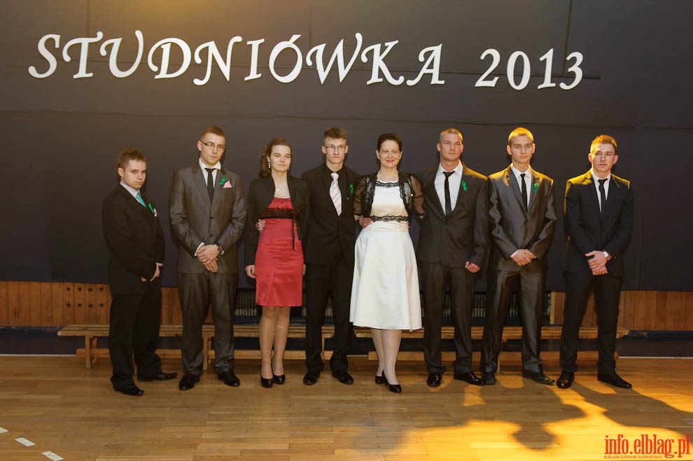 Studniówka Zespołu Szkół Gospodarczych w Elblągu - 12.01.2013r., fot. 69