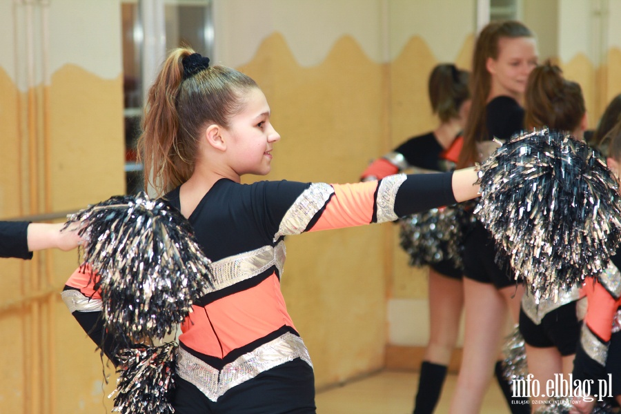 Elblskie cheerleaderki na medal, fot. 1