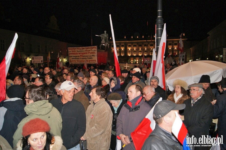 Warszawskie obchody upamiętniające trzecią rocznicę katastrofy smoleńskiej , fot. 45