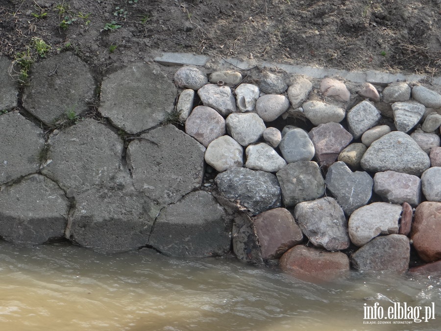 Regulacja rzeki Kumieli - kwiecie 2013r., fot. 4