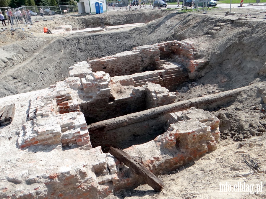 Ratownicze badania archeologiczne na Placu Sowiaskim - maj 2013, fot. 5
