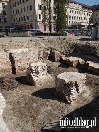 Ratownicze badania archeologiczne na Placu Sowiaskim - maj 2013, fot. 12