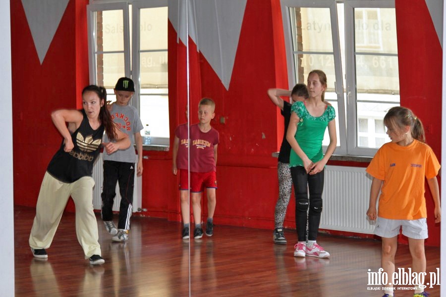 Sekcja hip-hopu dziecicego podczas treningu w Centrum Taca Cadmans, fot. 16