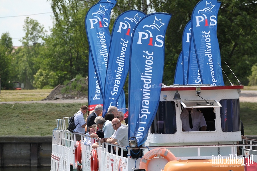 Wizyta Parlamentarzystów PiS w Elblągu, fot. 22