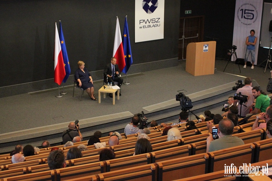 Tusk debatował z elblążanami, fot. 23