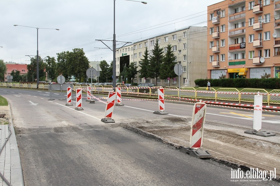 Reorganizacja ruchu na skrzyowaniu ulic 12-tego Lutego, Teatralnej, Nowowiejskiej i Pk. Dbka, fot. 19