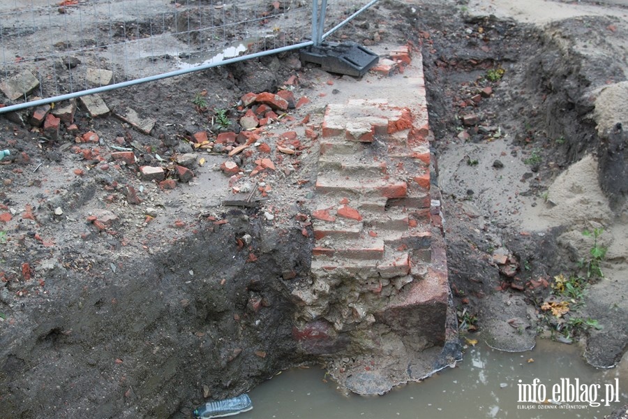 Wykopaliska na DW 503 (wrzesie 2013), fot. 20