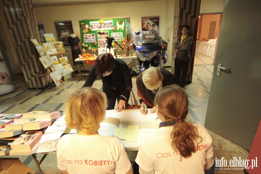 Regionalny Kongres Kobiet Warmii i Mazur pt. RAZEM MOŻEMY WIĘCEJ, fot. 1