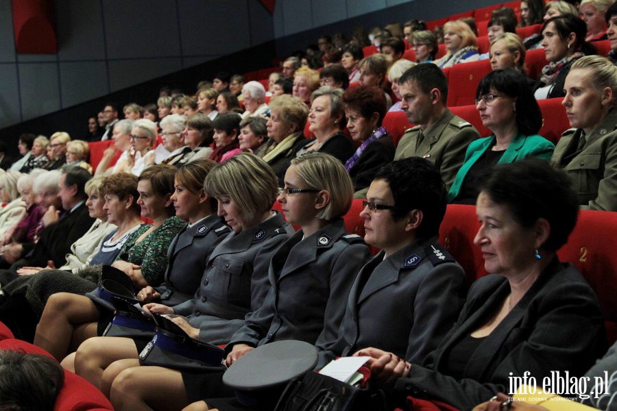 Regionalny Kongres Kobiet Warmii i Mazur pt. RAZEM MOEMY WICEJ, fot. 19