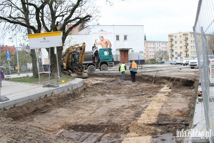 Prace na skrzyowaniu ul. 12 Lutego, Sonecznej i Trybunalskiej, fot. 2