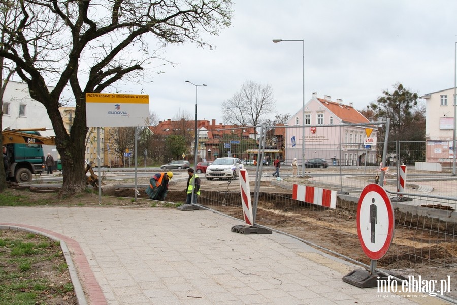 Prace na skrzyowaniu ul. 12 Lutego, Sonecznej i Trybunalskiej, fot. 6