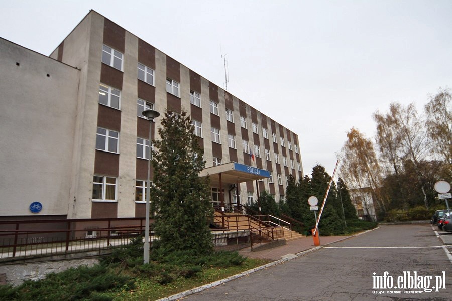 Budynek Komendy Miejskiej Policji w Elblgu, ul. Tysiclecia 3, fot. 1