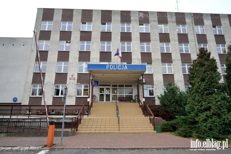 Budynek Komendy Miejskiej Policji w Elblgu, ul. Tysiclecia 3, fot. 2