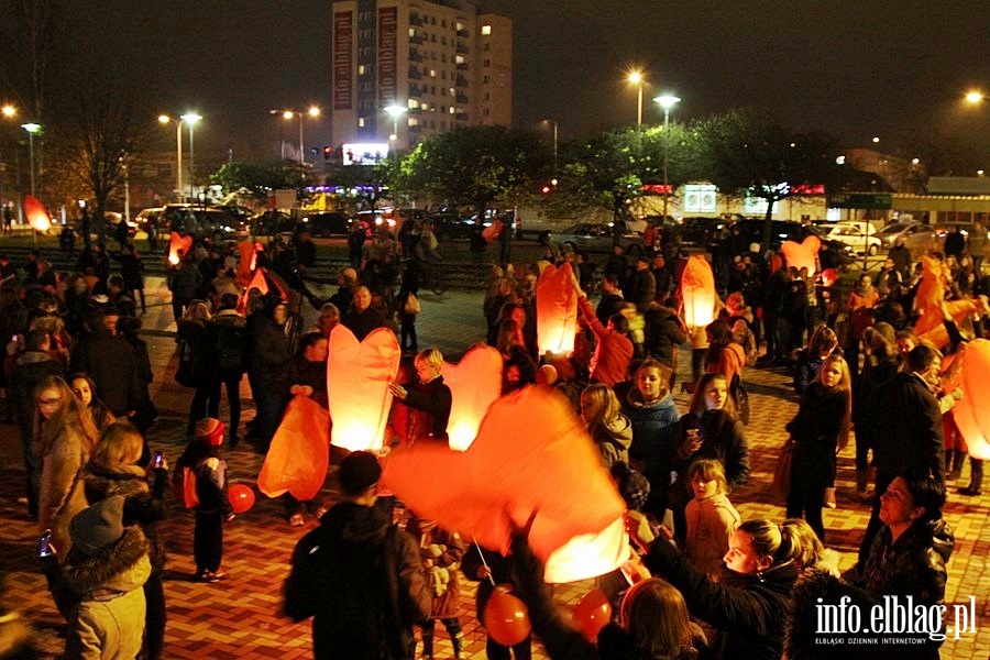 Lampiony Szlachetnej Paczki na Placu Jagielloczyka, fot. 27