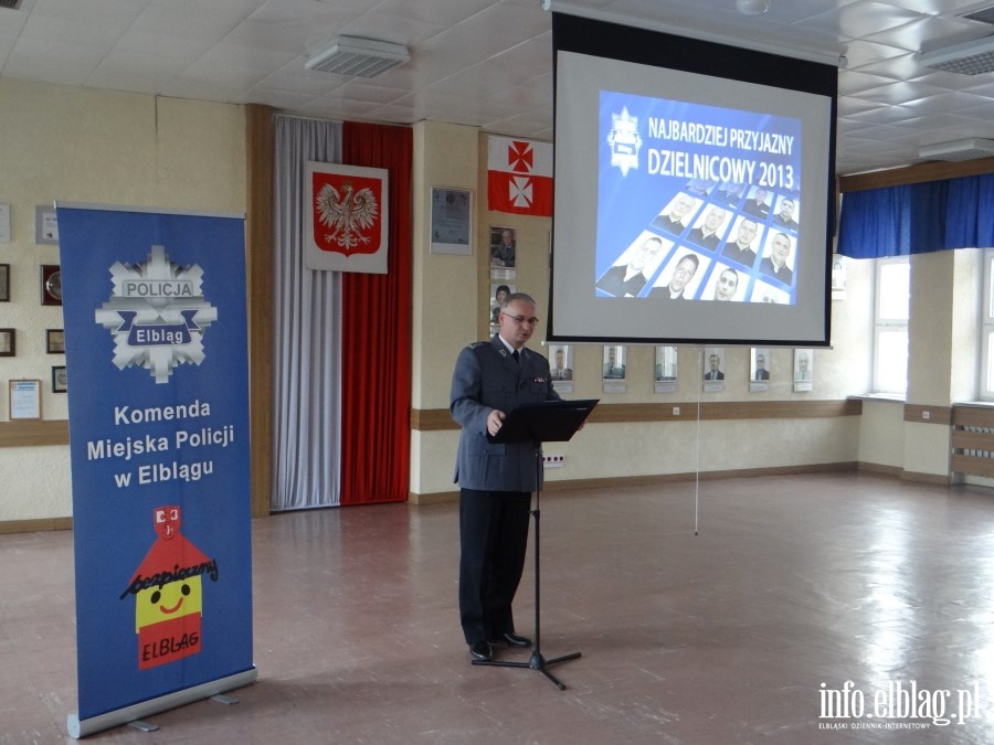 Rozstrzygnięcie plebiscytu Najbardziej przyjazny dzielnicowy 2013 roku, fot. 1