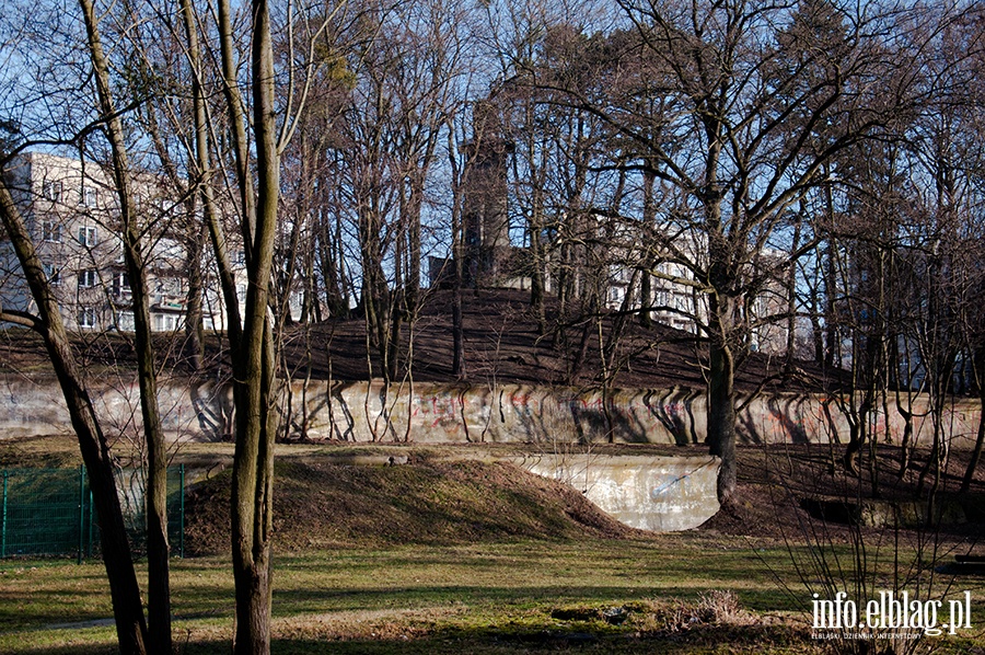 Park Modrzewie- luty 2014, fot. 15