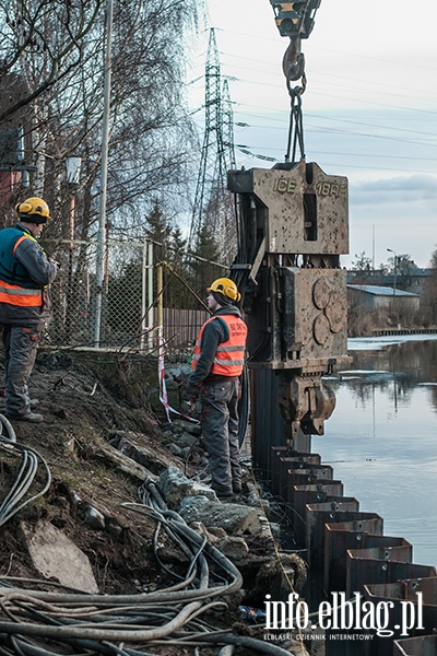 Prace przy Campingu 61 - przebudowa systemu przeciwpowodziowego rzeki Elblg, fot. 6