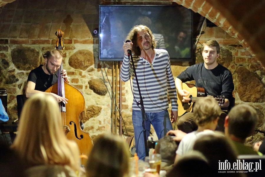 Koncert Gienka Loski z zespołem w pubie Sąsiedzi, fot. 24