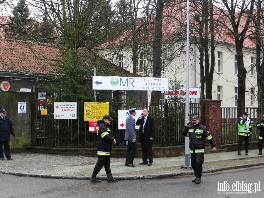 Faszywy alarm bombowy w dawnym szpitalu wojskowym, fot. 11