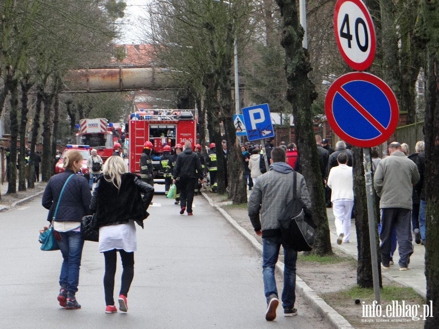 Faszywy alarm bombowy w dawnym szpitalu wojskowym, fot. 28