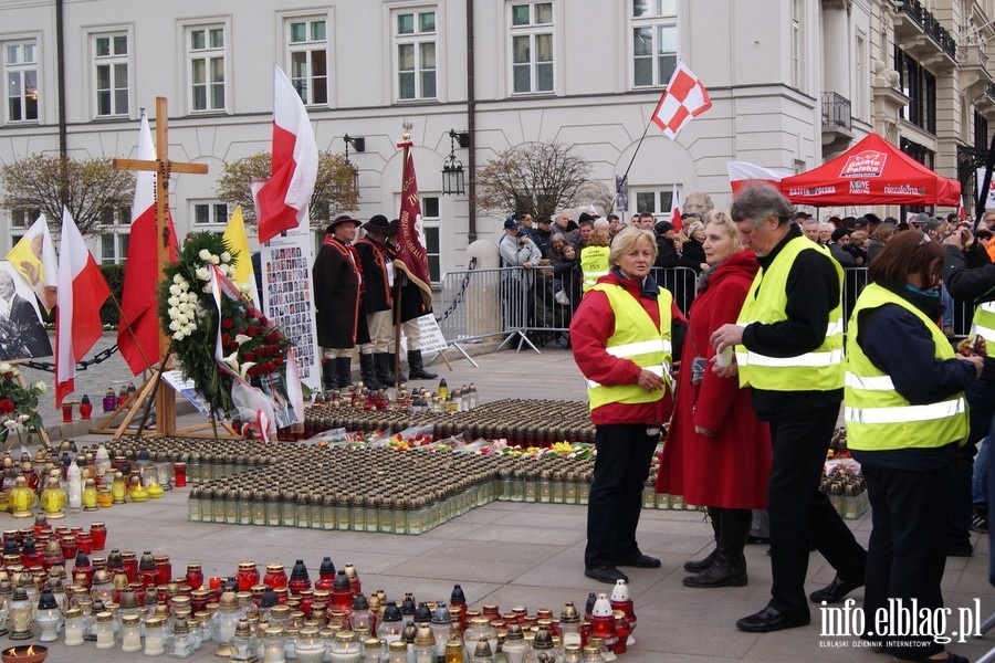 Stoeczne obchody upamitniajce katastrof smolesk - 10.04.2014, fot. 19