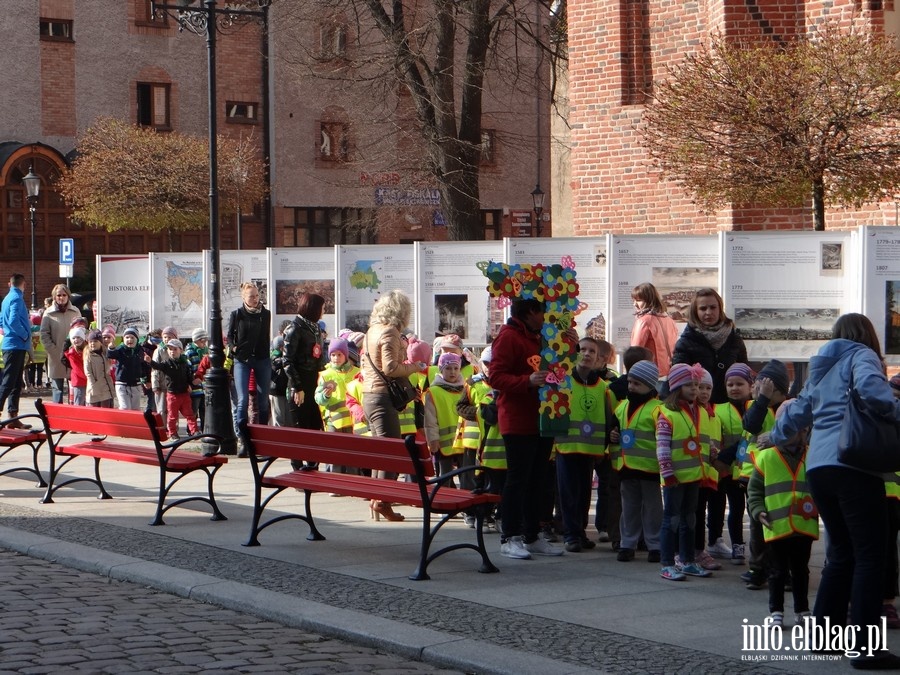 Przemarsz przedszkolakw 777-lecie, fot. 5