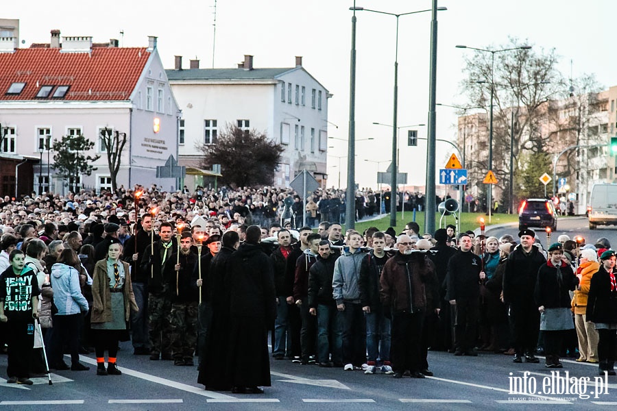 Miejska Droga Krzyowa - kwiecie 2014r., fot. 34