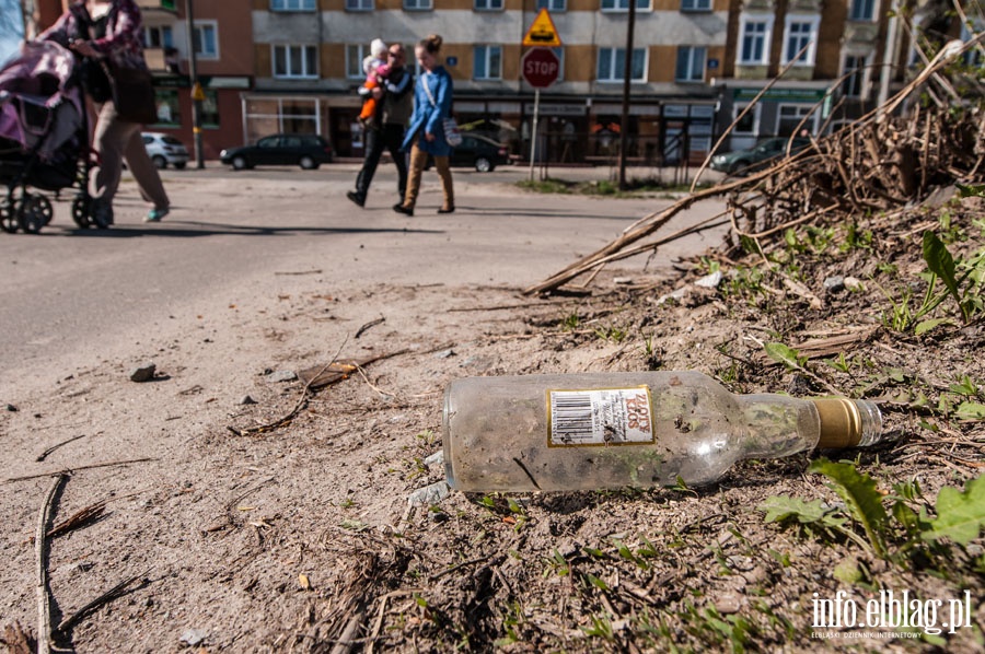 Dzikie wysypiska śmieci wokół nas. Zadbaj o swoje otoczenie, fot. 12