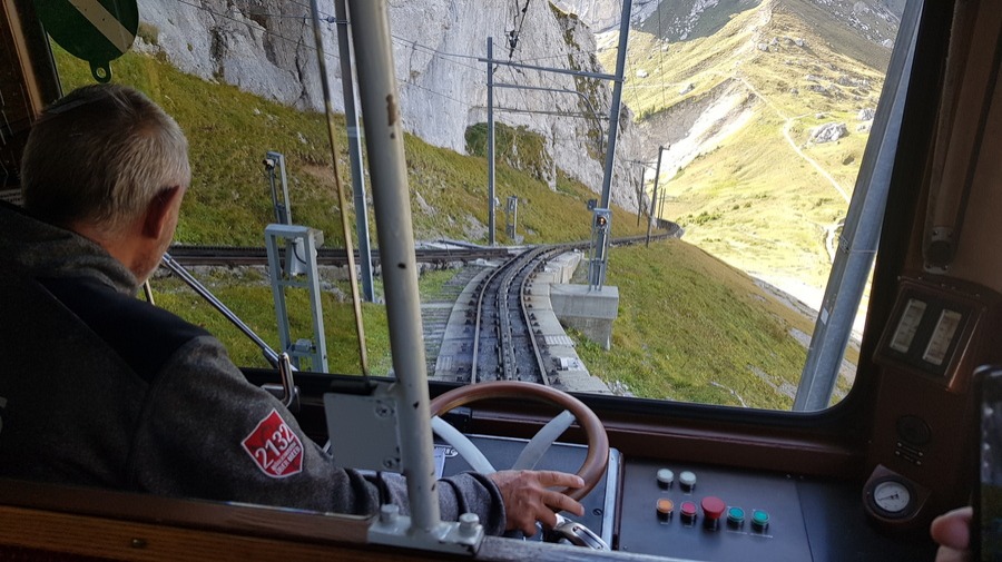 Wakacyjne fotki. Zjazd z Góry Pilatus Szwajcaria                                                                