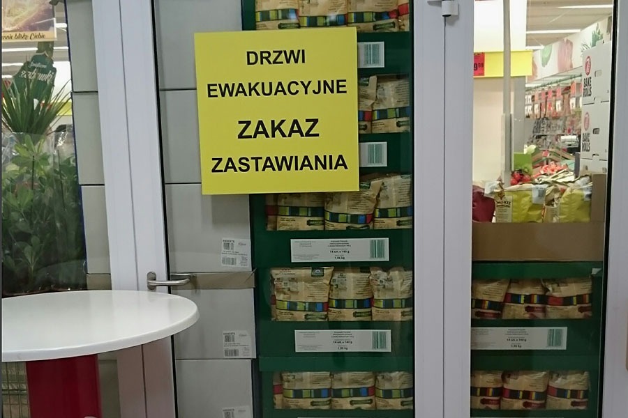 Drzwi ewakuacyjne