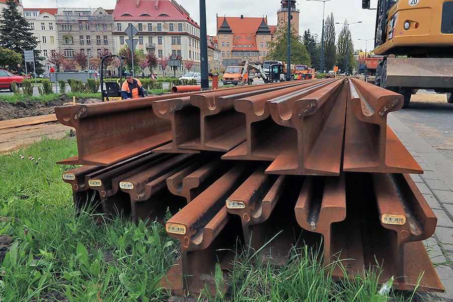 Szyny ju czekaj na monta.