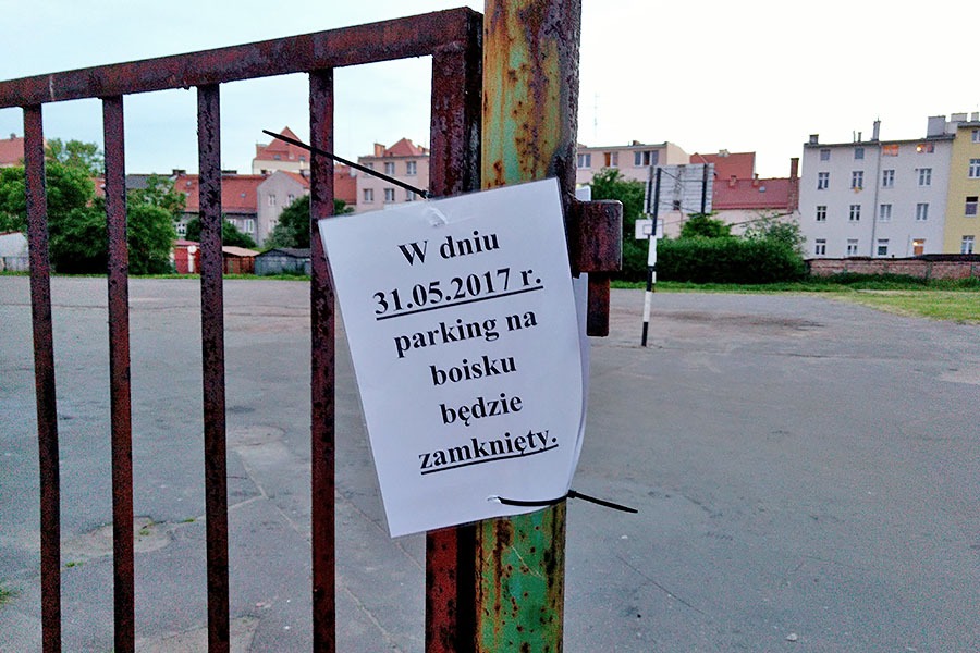 Zamknięty parking
